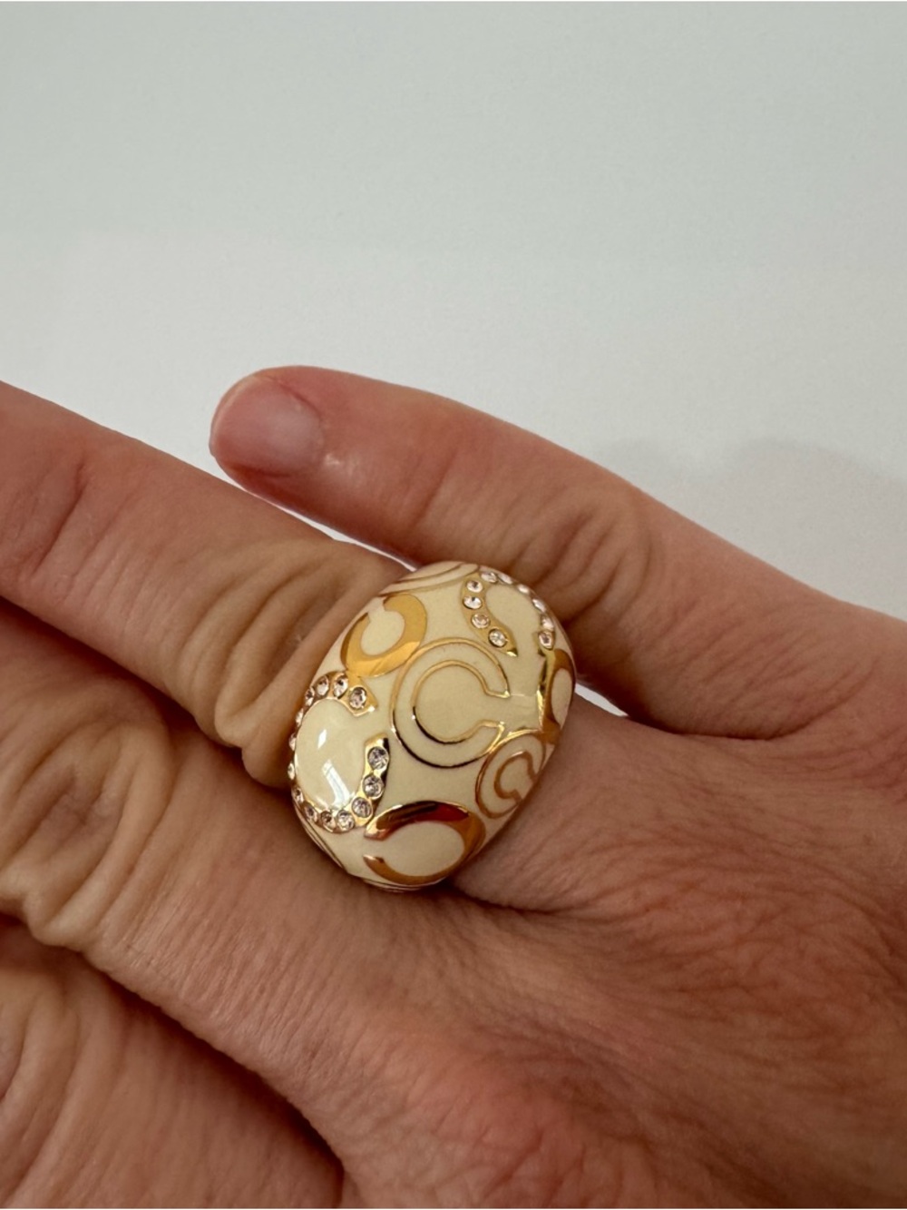 COACH Cream and Gold Dome Ring with Crystal Accents, Size 6.5 - Picture 5 of 5